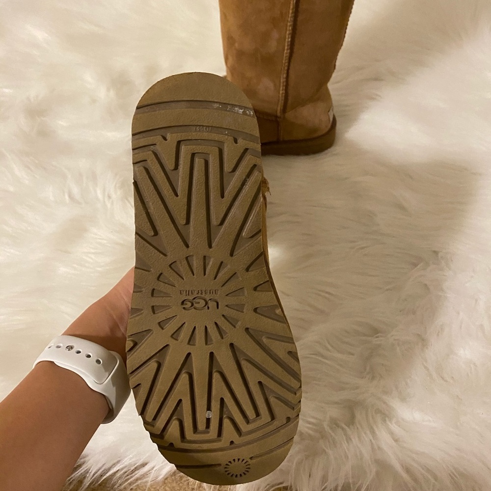 Bailey Button Triplet Ii Boot - image 4